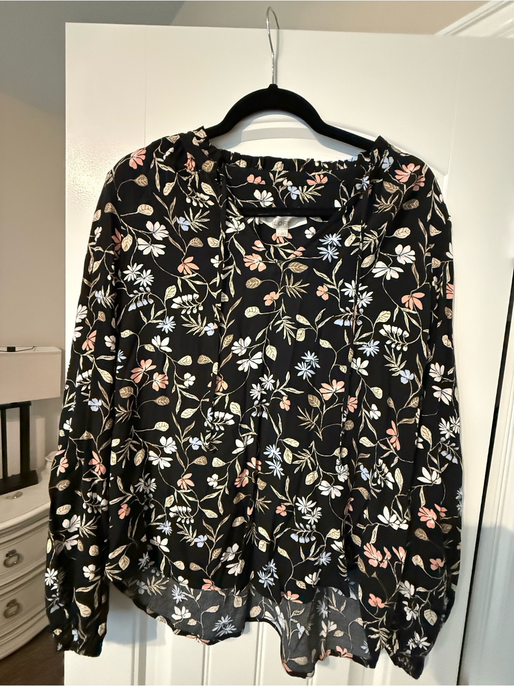 LOFT Black Floral Tie-Neck Long Sleeve Blouse